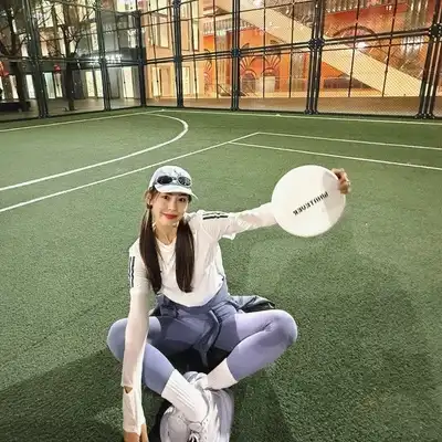侯泽玲